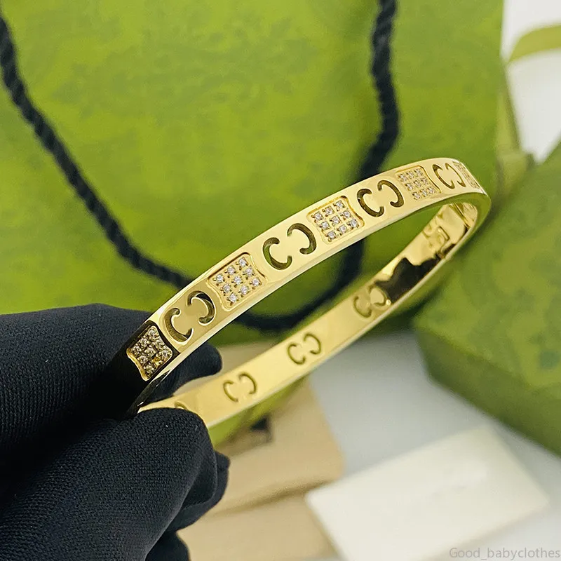 Klasyczne bransoletki bransoletki Eleganckie złote i srebrne bransoletka liter biżuteria miłośnicy ślubnej prezent