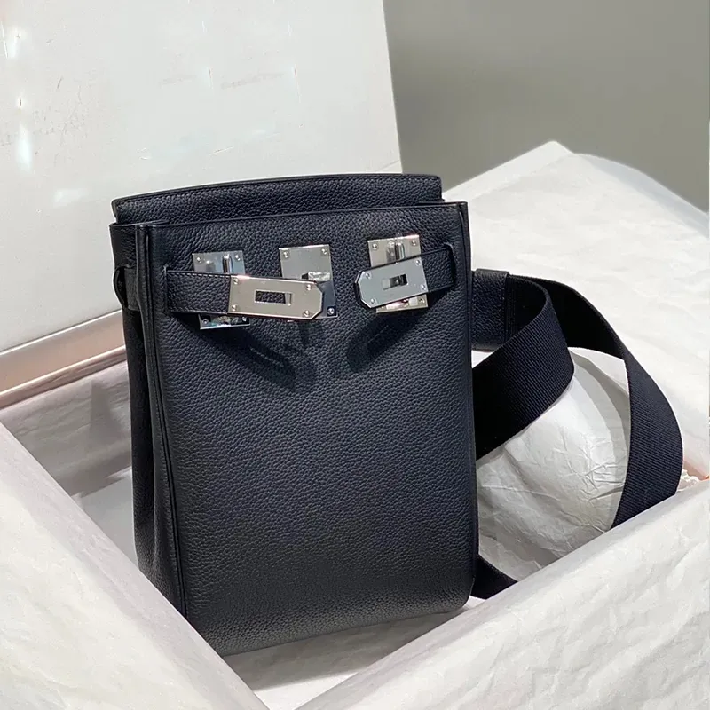 10a hac en dos designer crossbody midja väskor kvinnor män handväska svart axel ryggsäck handväska fyrkant klapp koppling plånbok satchel mode läder telefon väska