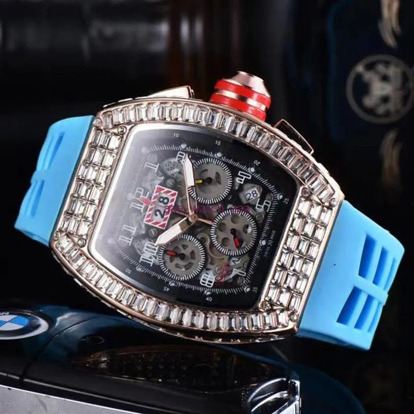 Quadratische Diamantuhr Herren Six-Pin Tonneau Multifunktions-Quarzuhren Modekalender Kautschukarmband Armbanduhr 2021311p