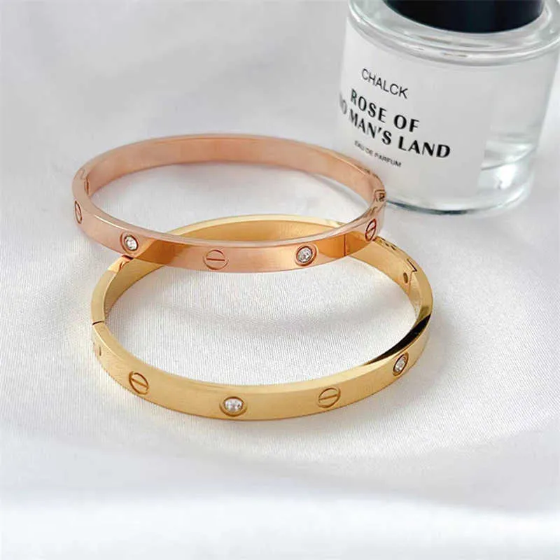 Designer Trend Classic Carter Diamonds 18K Rose Gold Titanium Steel Armband Ins Design Känn hand smycken 2GKS