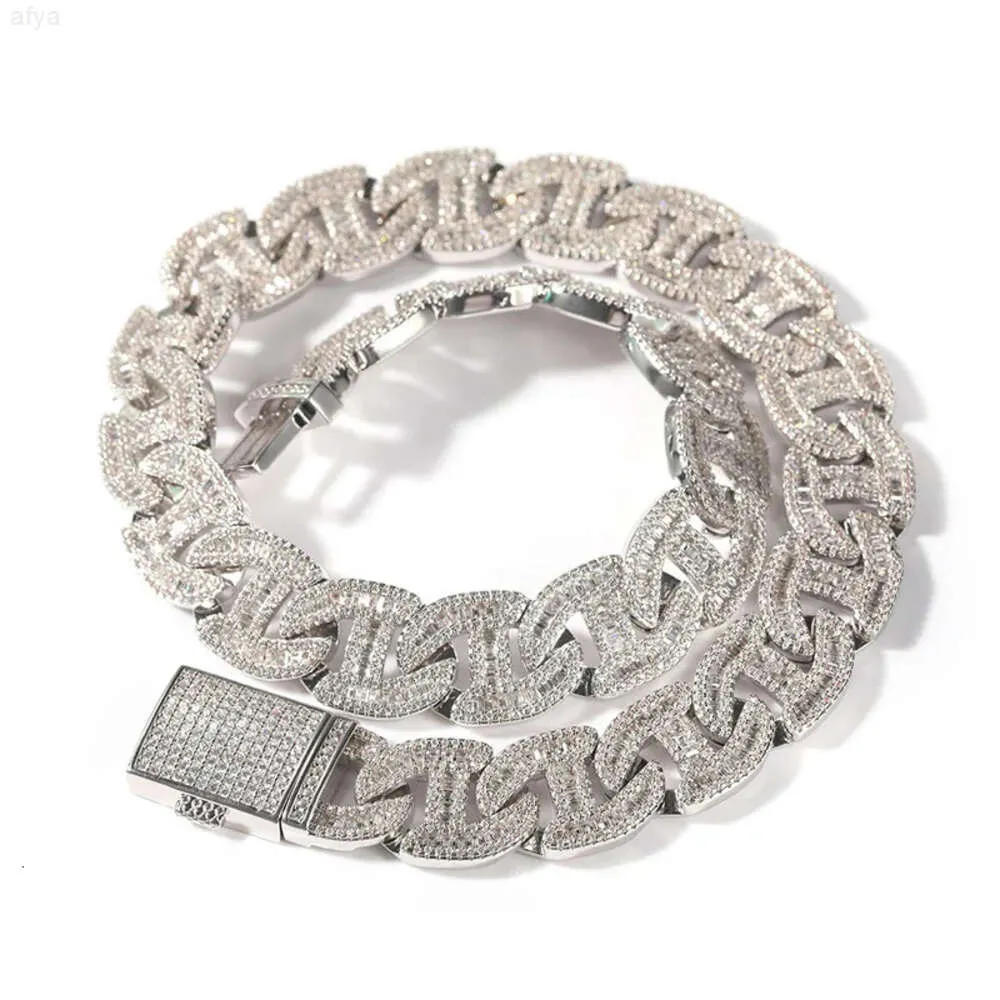 Estilo Cadena cubana 16 mm de ancho Collar de eslabones de diamantes de moissanita baguette de plata de ley 925