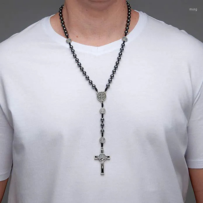 Pendant Necklaces Retro St. Benedict Cross Nonmagnetic Black Gallstone Beads Men Women Christian Catholic Religious Jewelry Gift