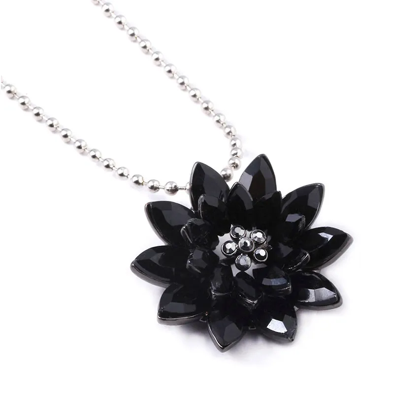 Designer Black Dahlia Black Tourmaline Pendant With Copper Crystal