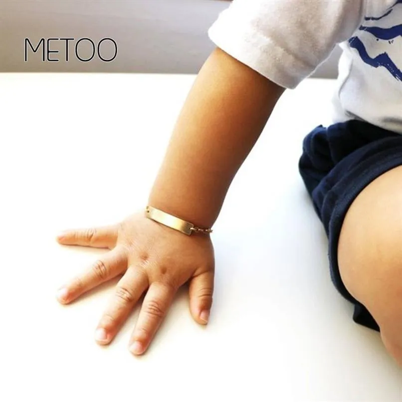 DOREMI Bracelet en or bijoux pour bébé Bracelets de nom personnalisé breloque en or enfant ID Bracelet en acier inoxydable enfants bracelets de plaque signalétique personnalisés 2241i