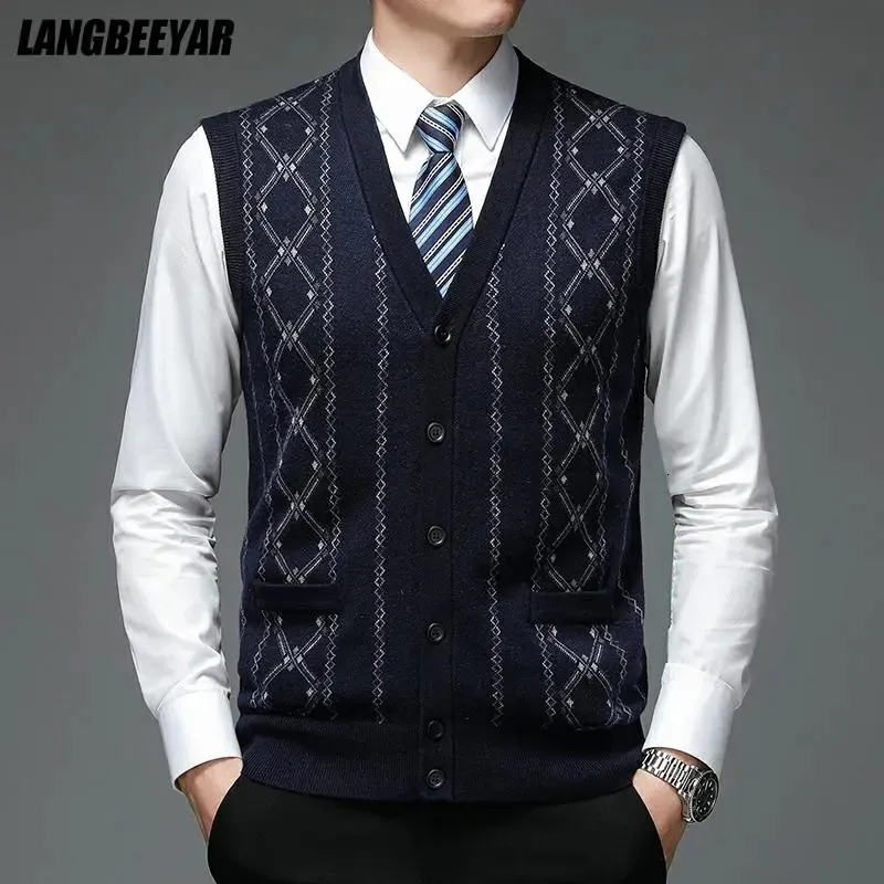 Herrvästar autum mode märke Argyle 6 Wool Cardigan Diamond Sweater Deep V Neck Knit Vest Men Trendy Sleeveless Casual Clothing 231102