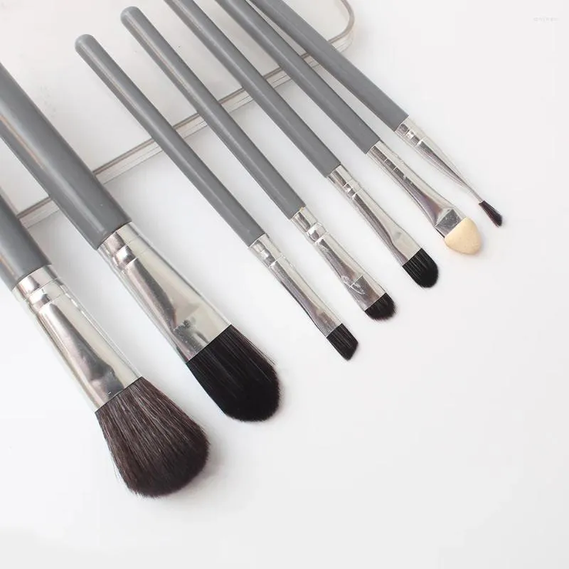 Makeup Brushes 7 Pcs Pack Brush Suit Boxed Gray Tools Blush For Powder Foundation Eye Shadow Concealer