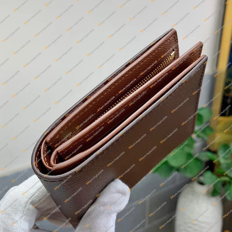 Unisex Leather Luxury Bifold Wallet with Coin Pouch Card Slots and Key Holder