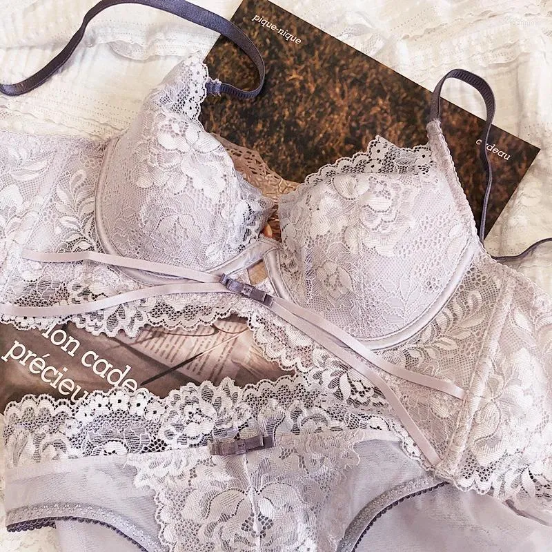 Luxury Lace Thin Bralette Set With Lace Briefs And Soft Steel Ring Womens  Underwear From Leannjoy, $18.86