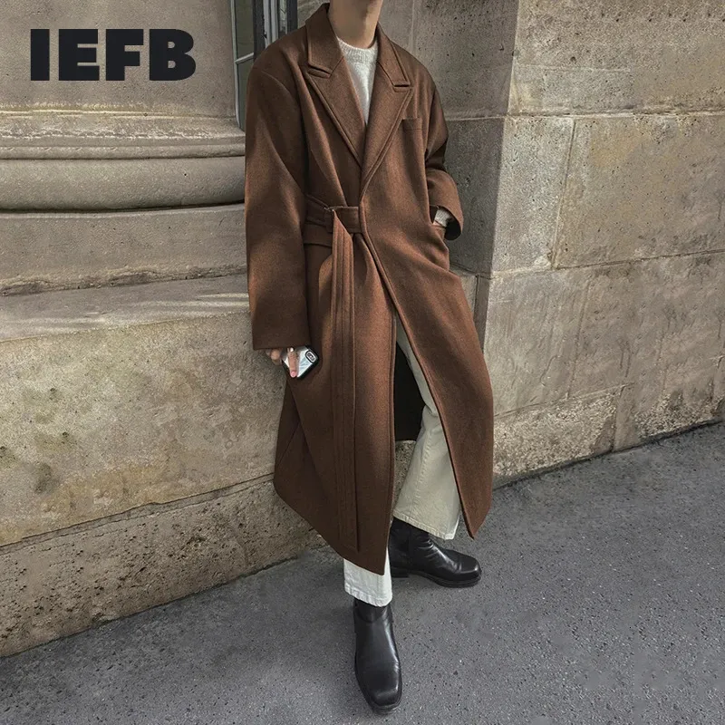 Мужское пальто из смеси шерсти и шерсти IEFB, осень-зима, средней длины, утолщенное корейское трендовое свободное пальто, мужское пальто с повязкой на талии 231102