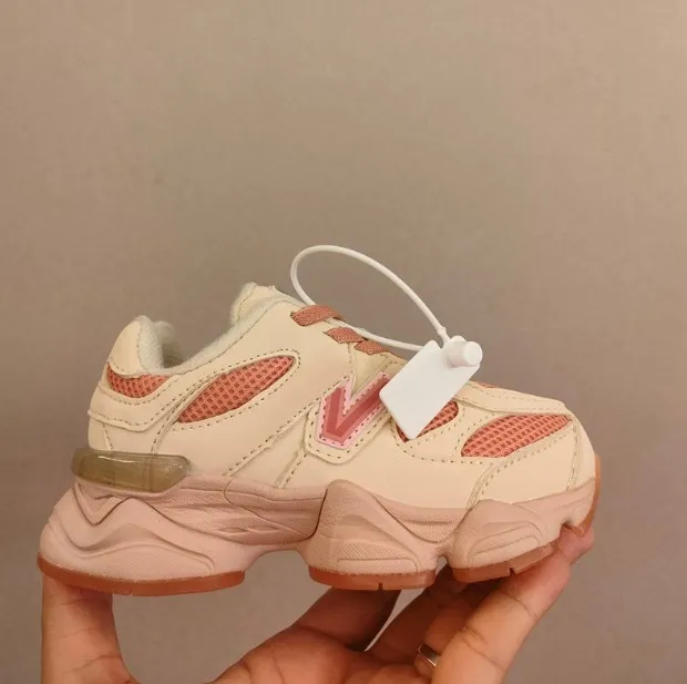 Athletic Outdoor Kids 9060 Running Shoes Top Joe Freshgoods Infant Sneaker Suede 1906r Designer Penny Cookie Pink Baby Shower Sea Salt Trail Trail Trail Trail