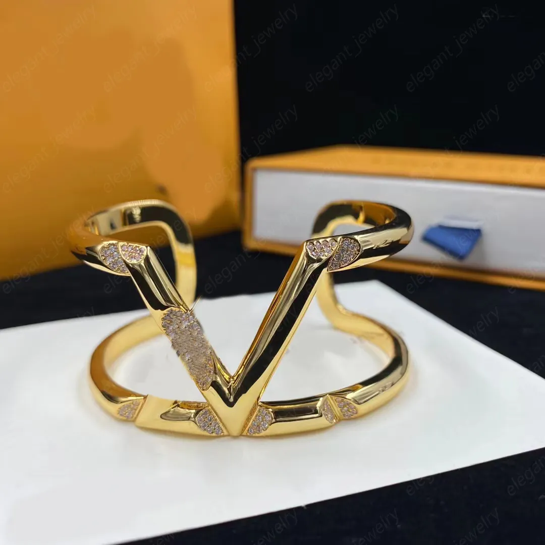 Designer de luxe 18k manchette bracele Bracles mode Bracelets de lettre exquise de la fête pour femmes bijoux