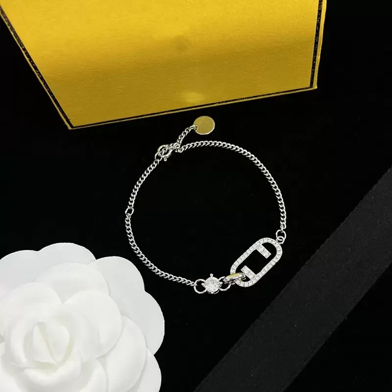 123 Ontwerper 925 Zilveren Ketting Armbanden Oorbellen Voor Vrouwen Heren Diamanten Sieraden Luxe Dames Kettingen Armband Oorbel Sieraden 2212091D