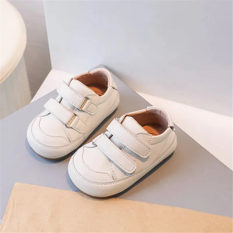Sneakers Spring Baby Shoes Leather Toddler Boys Barefoot Shoes Soft Sole Girls Outdoor Tennis Fashion Little Kids Sneakers 231102