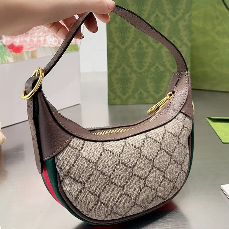 Onderarmtas Dames Crossbody Handtas Luxe designertassen Beroemd merk Reizen Verstelbare schouderriem Rugzak Casual handtassen Winkelen Portemonnee Mode Portemonnee