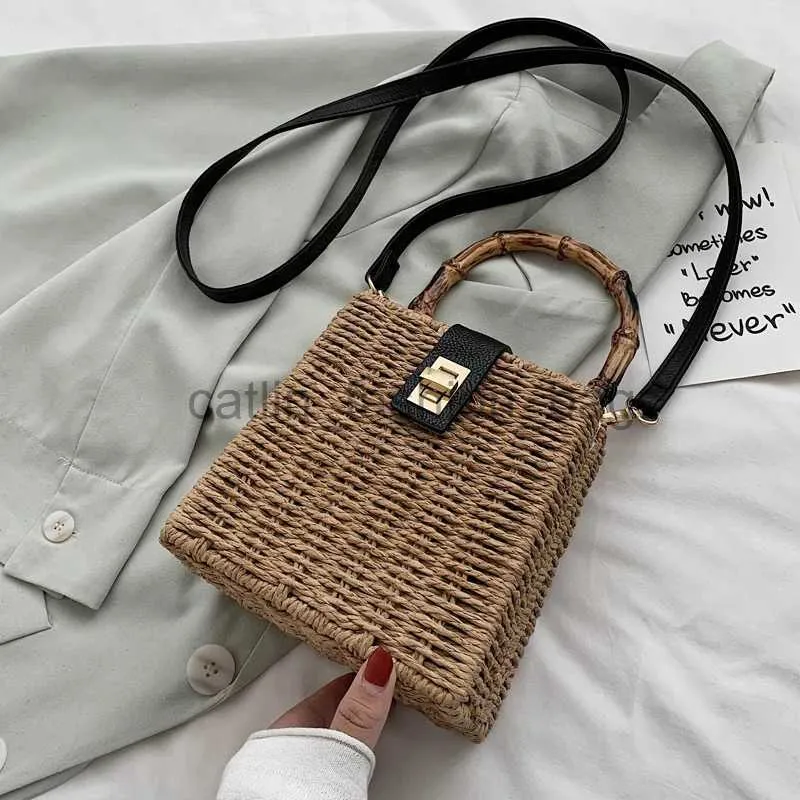 Bolsos de hombro Bolsos Caja Bolso suave para mujer Bambú y cuerda Bolso y bolso para mujer Bolso de paja de playa de verano Cartera pequeña con tapa para mujercatlin_fashion_bags