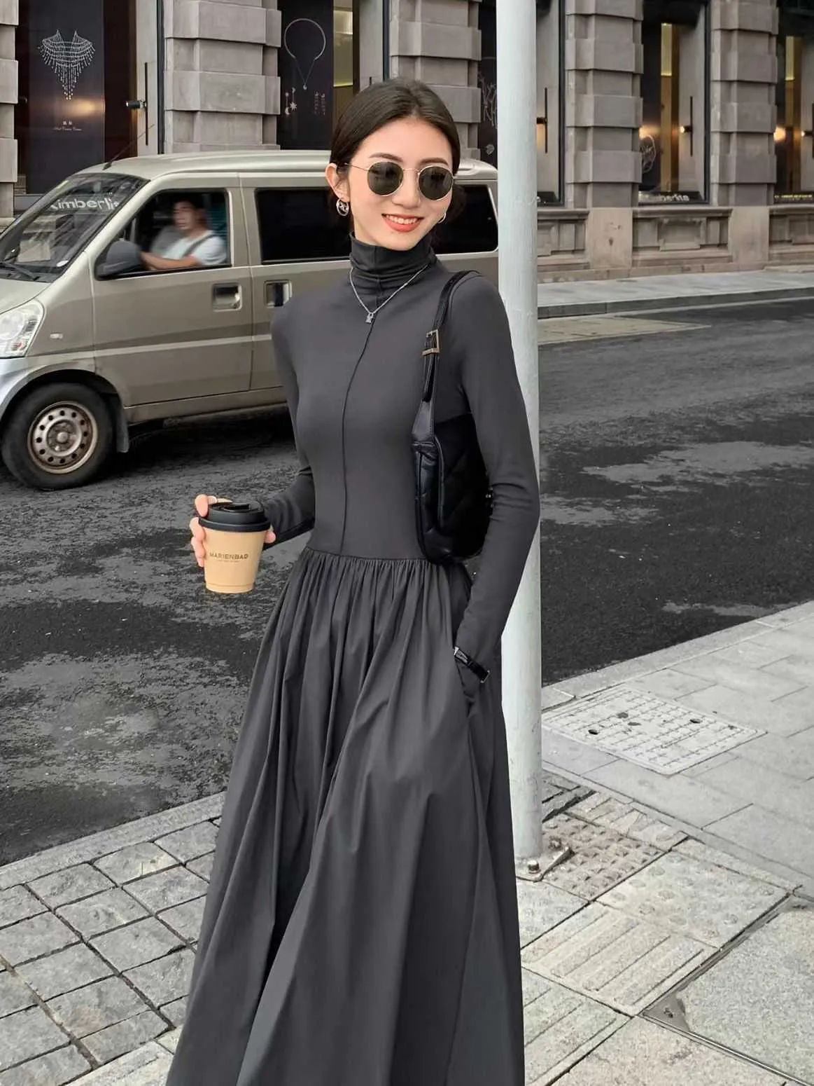 Automne nouvelles femmes élégantes Midi une ligne robe à col roulé femme Vestdios bureau dame moulante mode vêtements minces