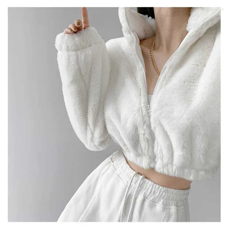 Kvinnorjackor Deeptown White Croped Fleece Jacket Women Korean Fashion Streetwear Warm Winter Short Fluffy Coats Long Sleeve Y2k