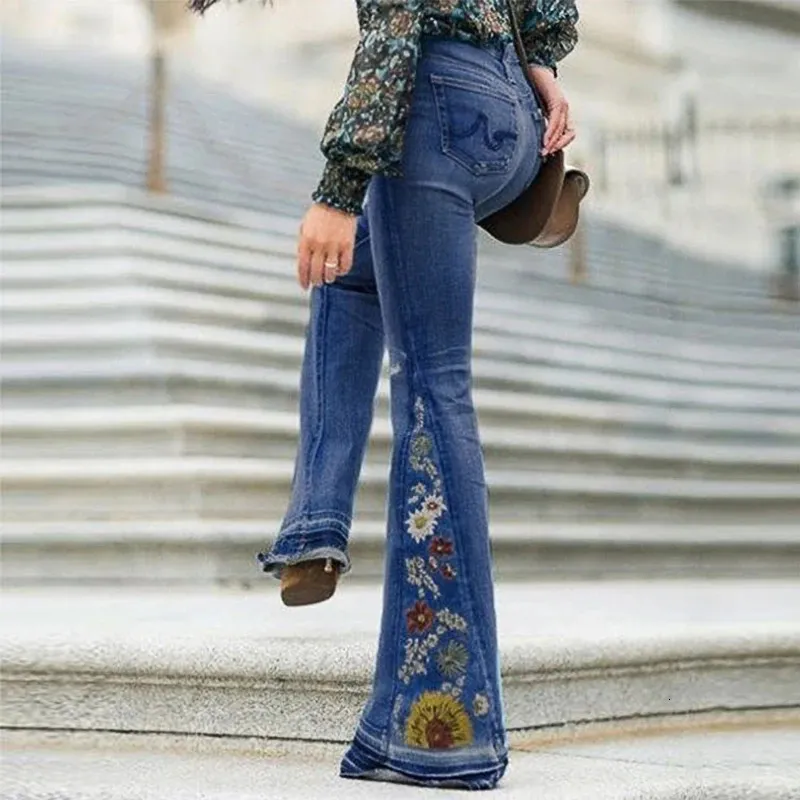 Dżinsy haftowane kobiety 2023 mama elegancka luźna swobodna uliczna dżinsowe spodnie Plusowe Plusowe Błękitne Damy Spodnie 231101