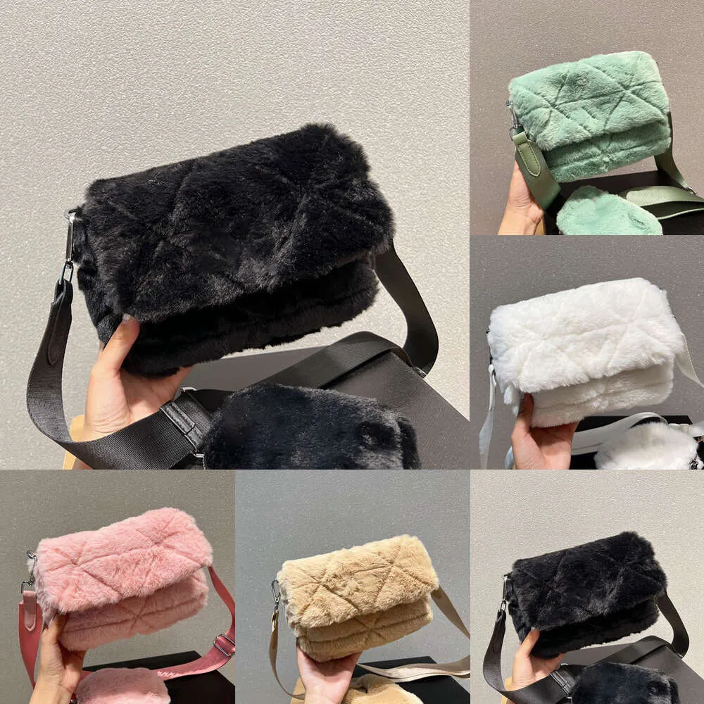 Luxurys designer Ny väska kvinnor vinter sammet axelpåsar handväska designers crossbody plånbok kvinnliga pursar högkvalitativa hög kapacitet plysch kväll väska plånböcker