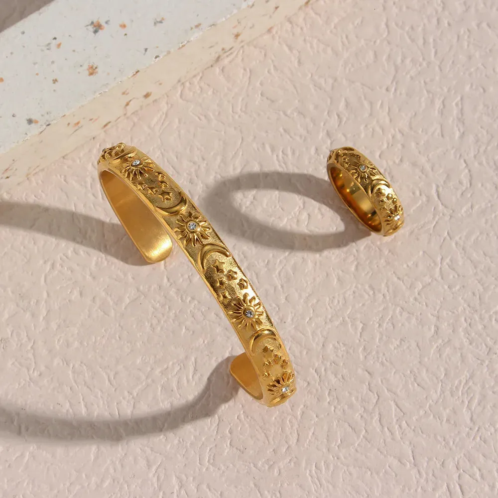 18K Gold Stainless Steel Zircon Bracelet Vintage Aesthetic