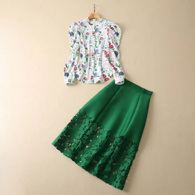 Zweiteiliges Kleid mit Frühlingsblumendruck und Puffärmeln, Rundhalsausschnitt, einreihige Bluse, grün, aushöhlen, Mitte der Wade, Rock, Anzüge, Set S2D07