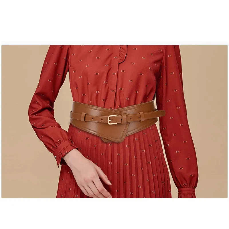 Luxury Designer Cow Medieval Leather Belt With Gothic Pin Buckle