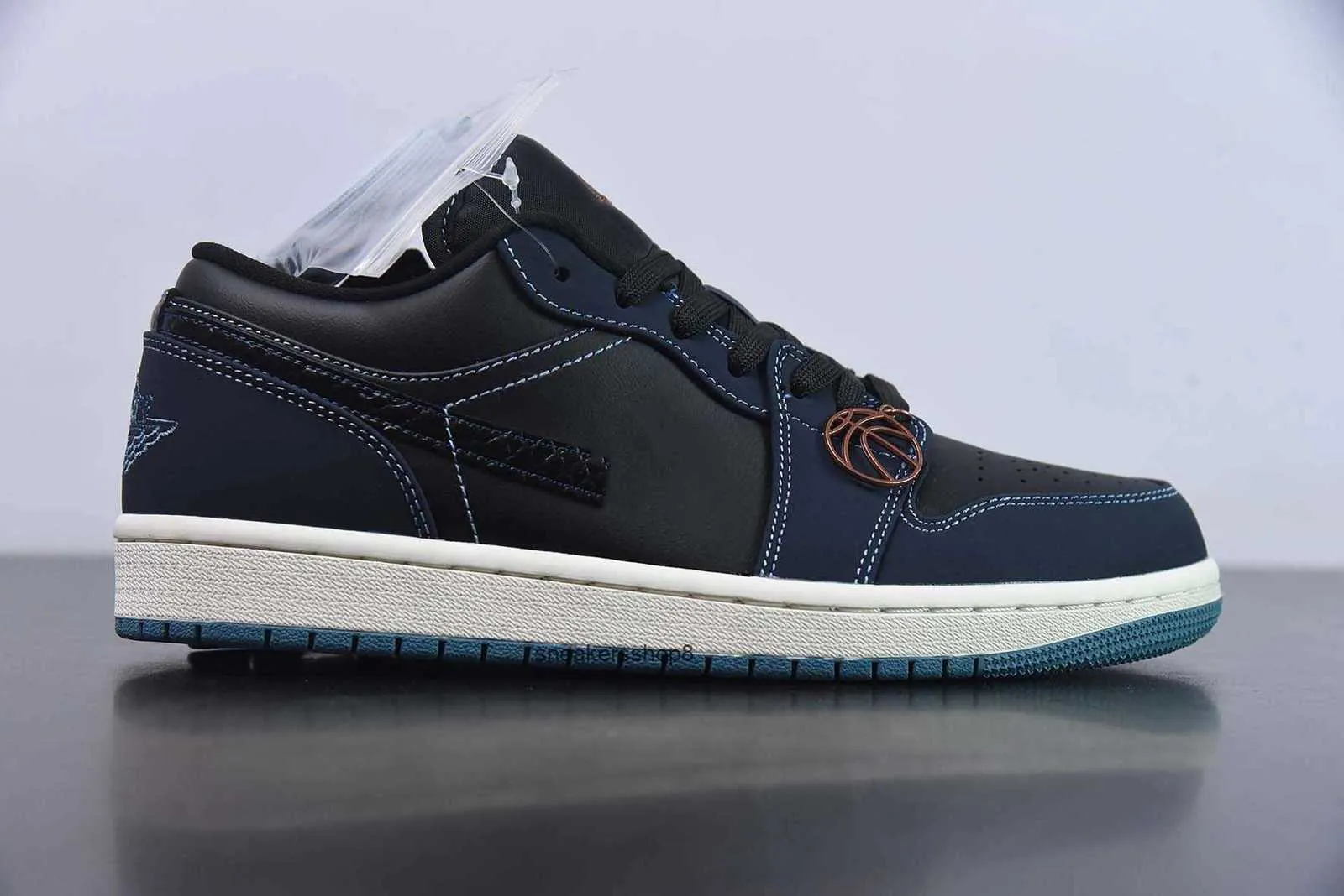 Obsidian Navy Sneakers 1s 2024 Mens And Womens Basketball