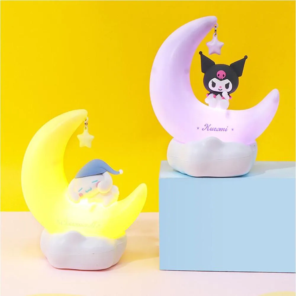 Neuheiten LED Romantisches Kuromi Licht Schlafzimmer Dekoration Mondförmiges Nachtlicht Anime Cinnamoroll Niedliche Puppe Schreibtischlampe Kindergeschenk