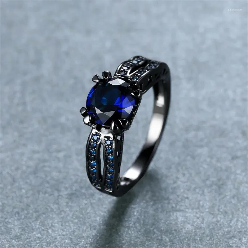 Bagues de mariage pour hommes et femmes, bandes rondes en pierre bleu Royal, couleur or noir, Vintage, Zircon, promesse de fiançailles, bijoux de fête pour hommes et femmes