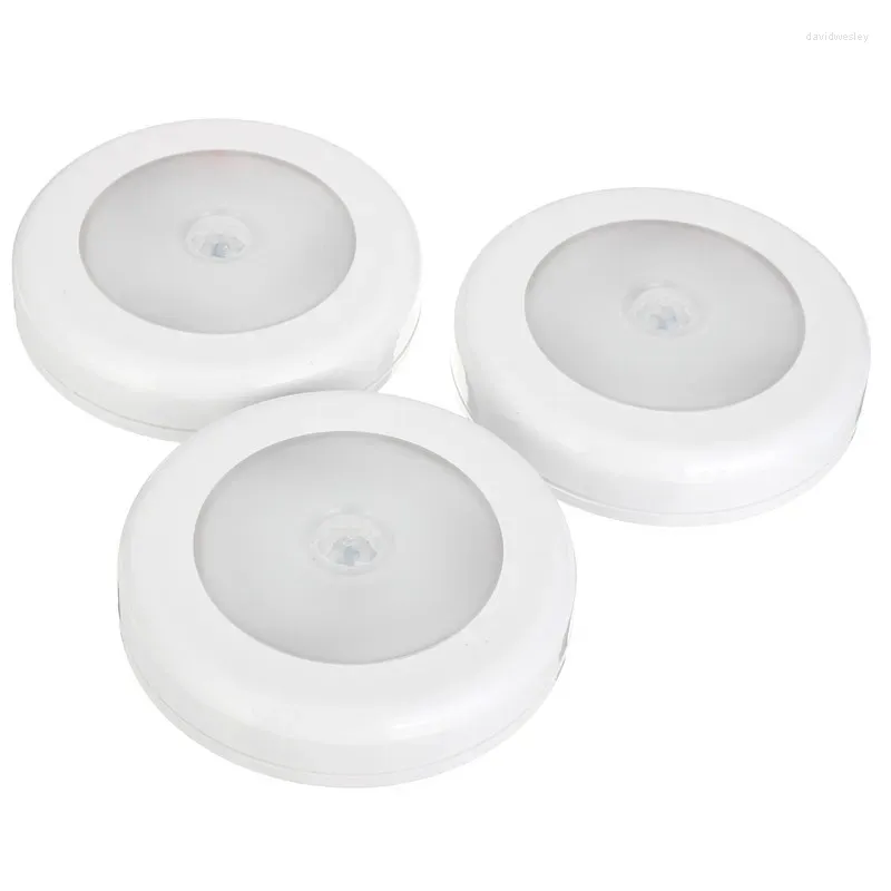 야간 조명 3pcs 6 LED 적외선 IR 밝은 모션 센서 활성 벽 조명 자동 켜기/꺼짐 배터리 복도 드롭