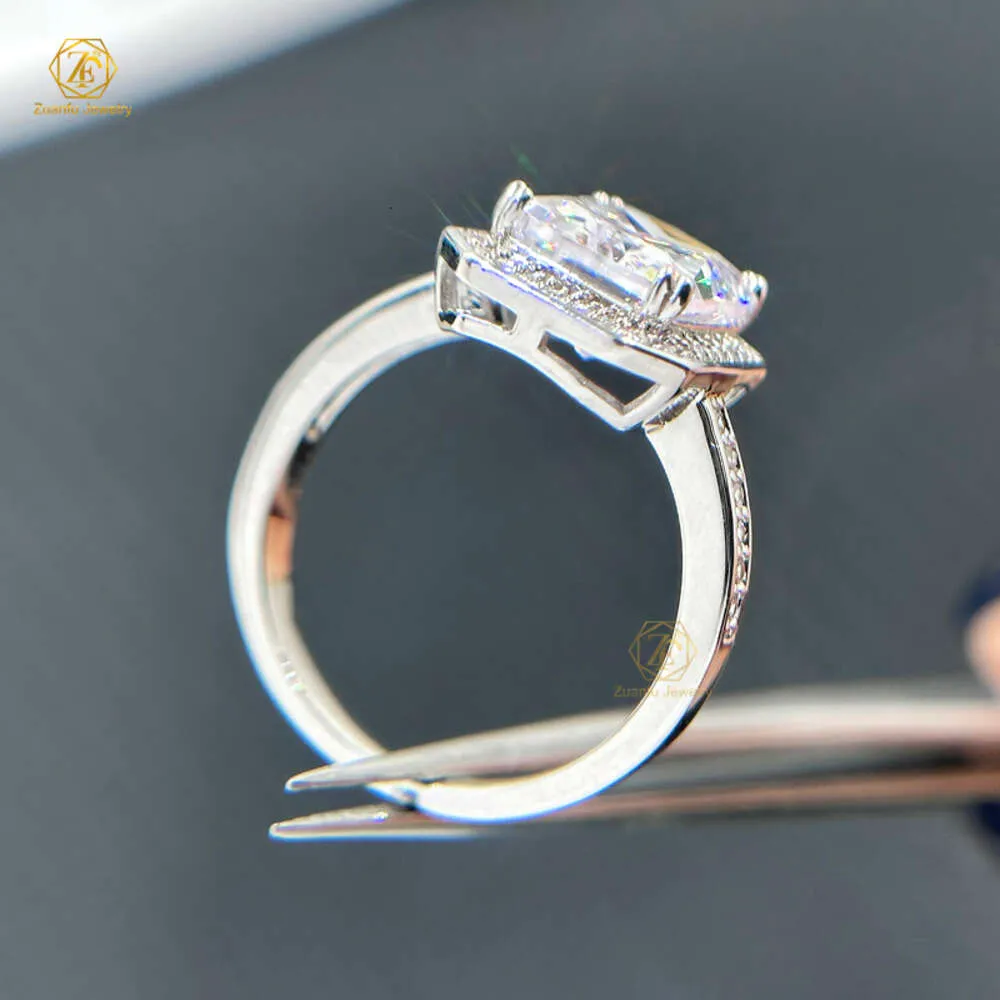 Custom 18k Solid Gold Jewelry Men Vvs Solitaire 3ct Rectangular Cut Moissanite Engagement Ring_voghion.com