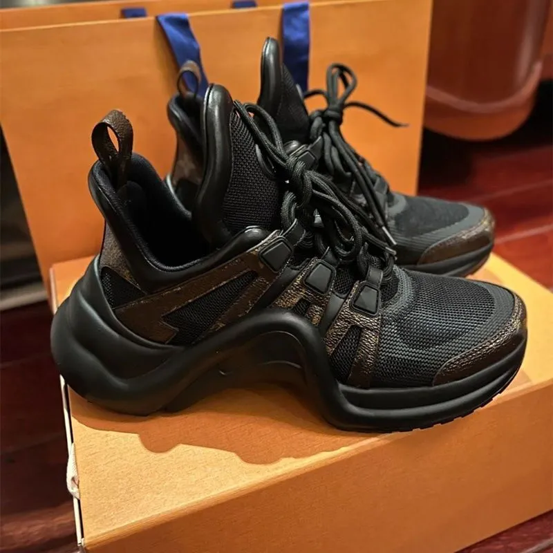 Chaussures de conception Archlight 1.0 Casual Sneaker B22 Baskets de haute qualité en cuir de veau nu pour femmes, baskets noires et blanches d'élévation