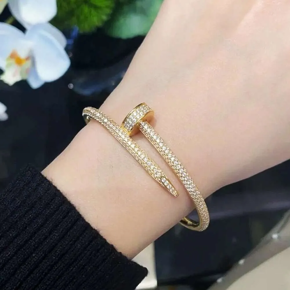 Cartier nail bracelet full diamonds hotsell