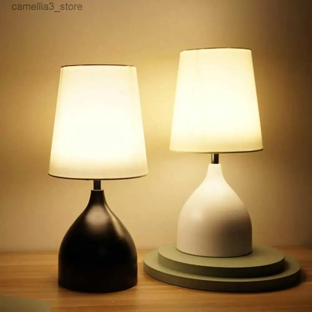 Lampy biurkowe Nordic LED Lampa stołowa sypialnia sypialnia nocna salon nowoczesne biurko studium nocne światło Q231104