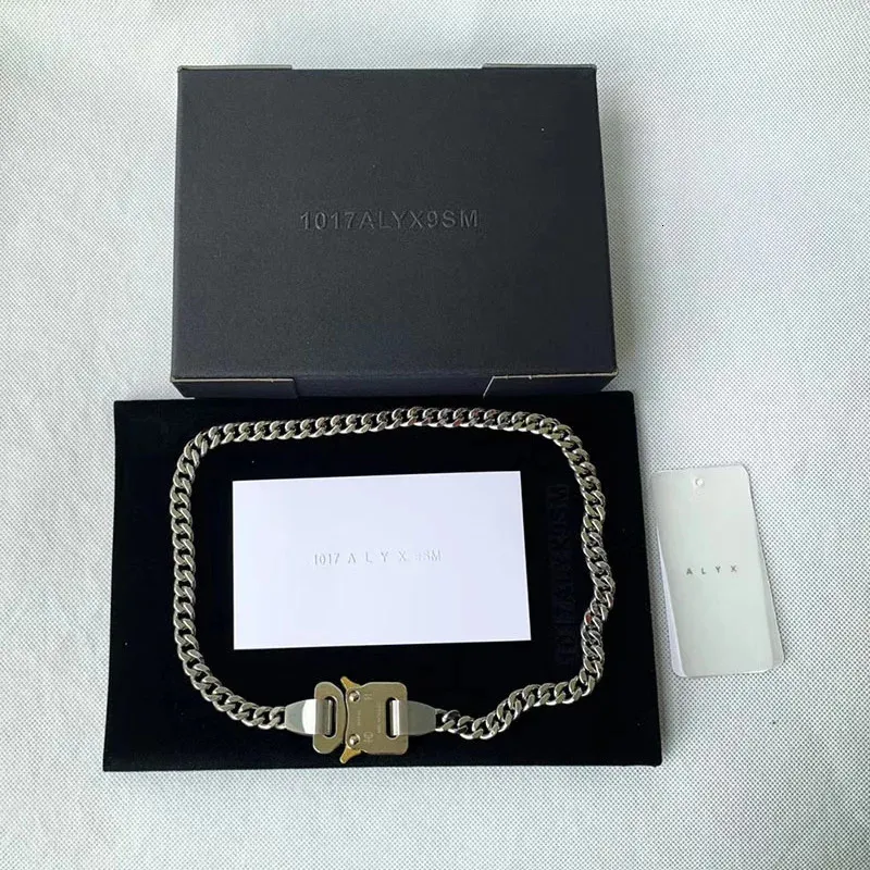 Braccialetti con ciondoli Classico 1017 Alyx 9sm Bracciale Catena a maglie cubane per uomo Collana personalizzata con fibbia di sicurezza in acciaio da donna 231102