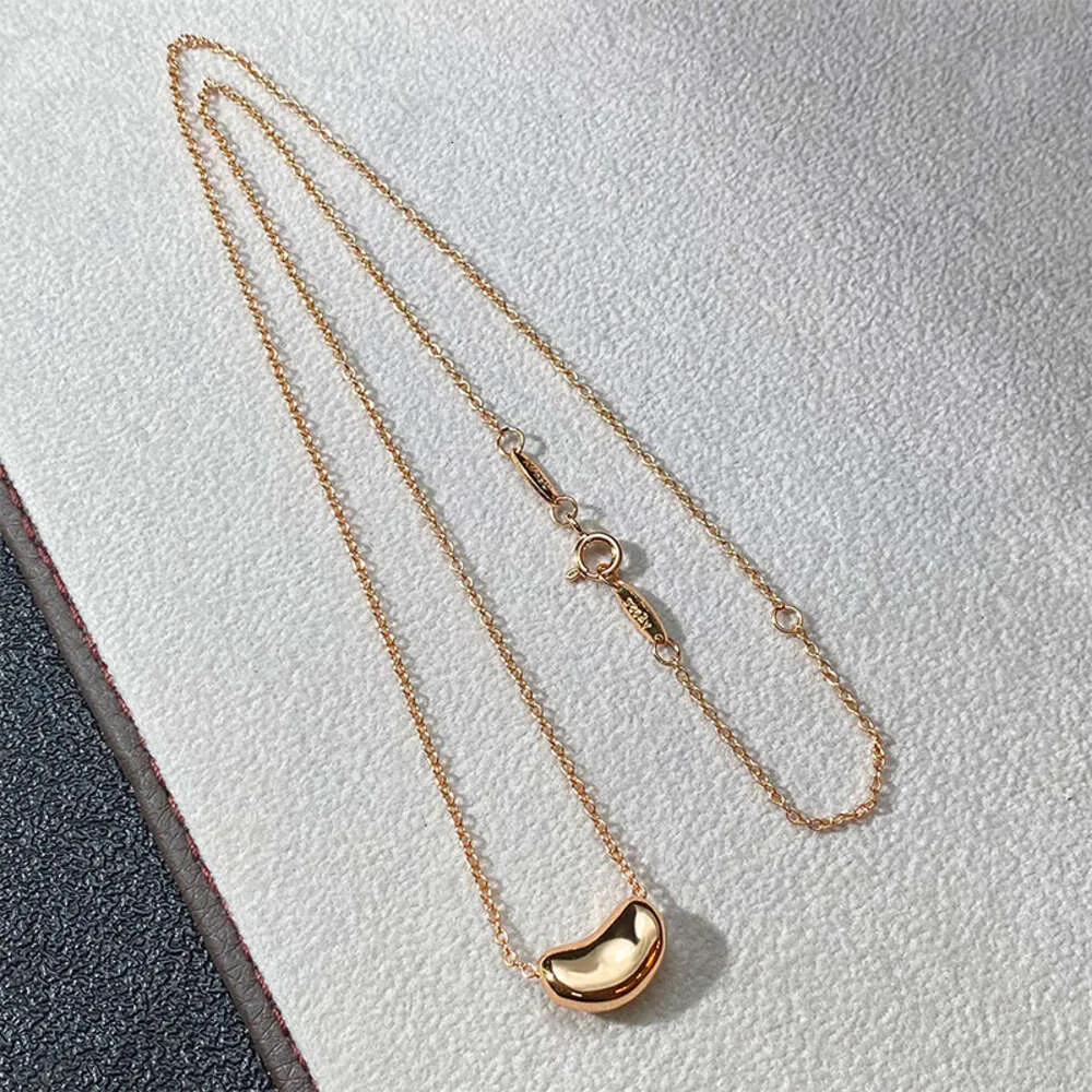 Ontwerper Tiffantyisme klassieke ketting T Familie Goud Acaciaboon Goud Zilver Bonenketting Vrouwelijk Netwerk Rood Eenvoudig Elegant Veelzijdig Sleutelbeenketting Hoge editie