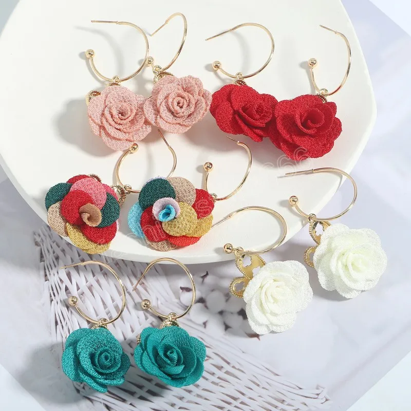 Big Flower Pendnat Moucles d'oreilles pour les femmes en tissu élégant boucles d'oreilles en peluche 2023 ACCESSOIRES DE MEAL COLORFE