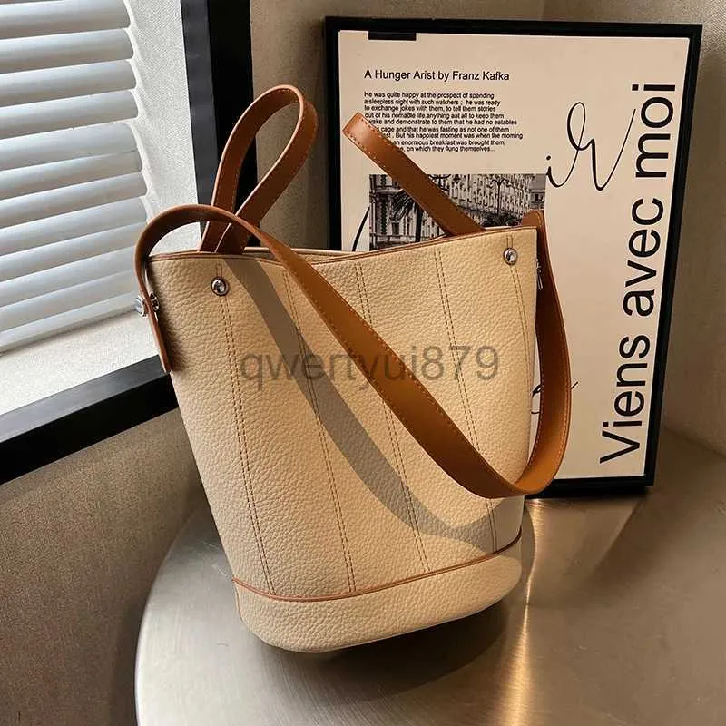 Sacs à bandoulière Chapeaux Seau Nouveau sac à main seau pour femmes mode grande capacité en cuir Pu sac à bandoulière de luxe concepteur décontracté sac à bandoulièreqwertyui879