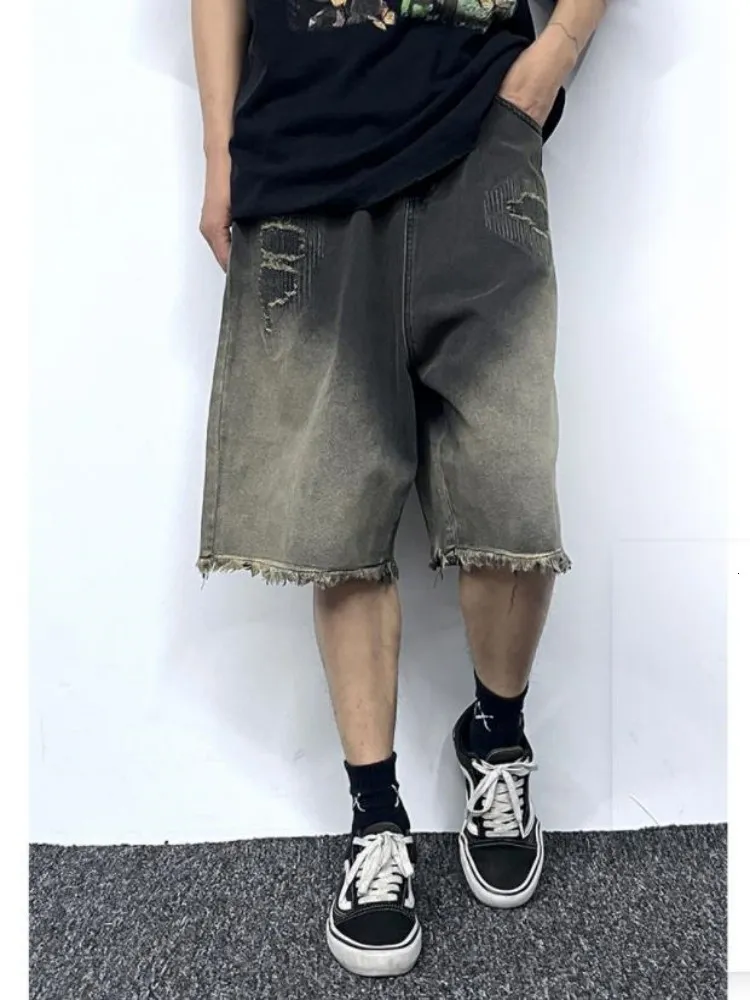 Vintage Nickel Jeans Shorts For Men With Tie Dye And Raw Hem