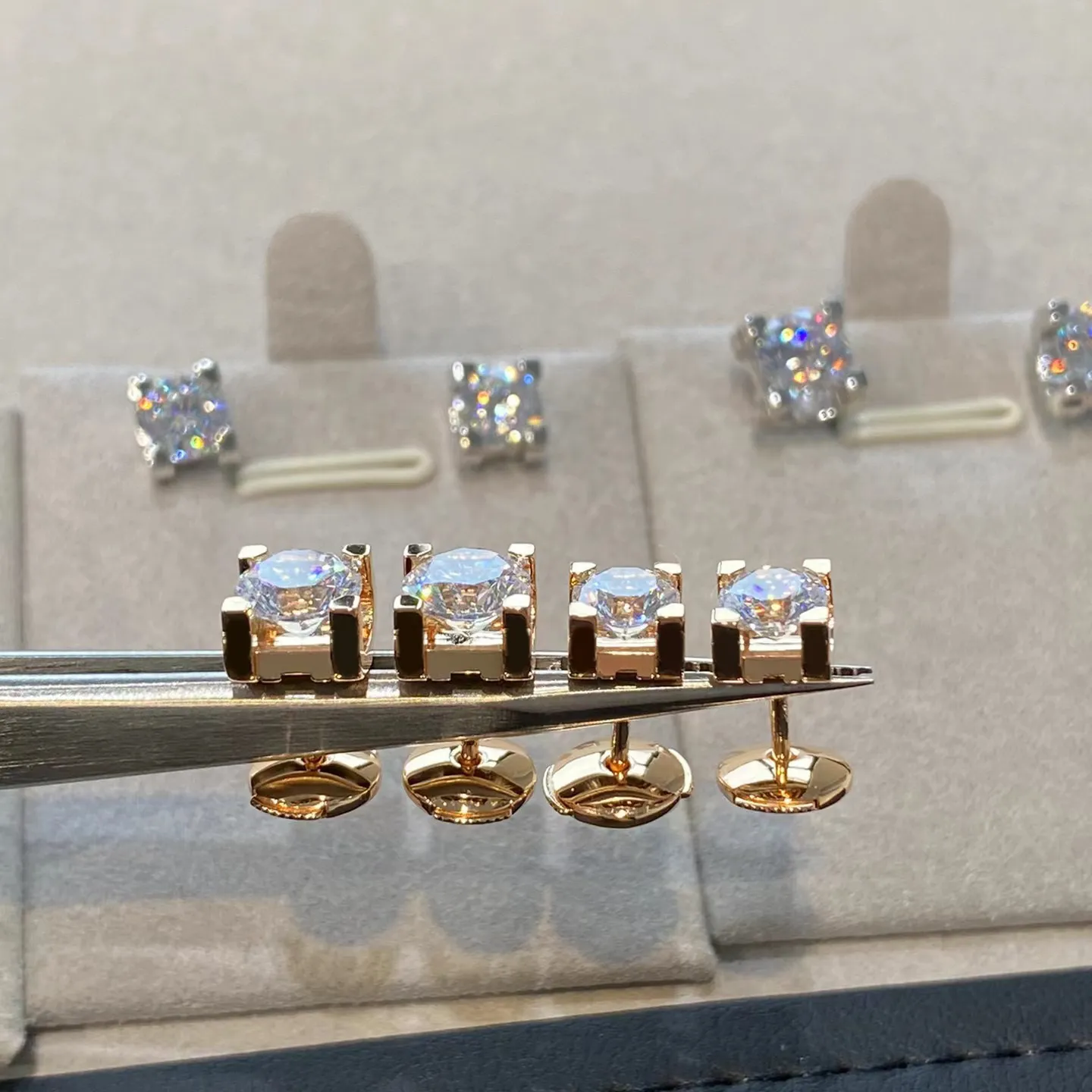 Klassische Ein-Karat-Diamant-Ohrstecker, Damen-Designer-Ohrringe, modisch, schlicht, Geschenkschmuck, Silber, Roségold, optional, hohe Qualität, mit Box