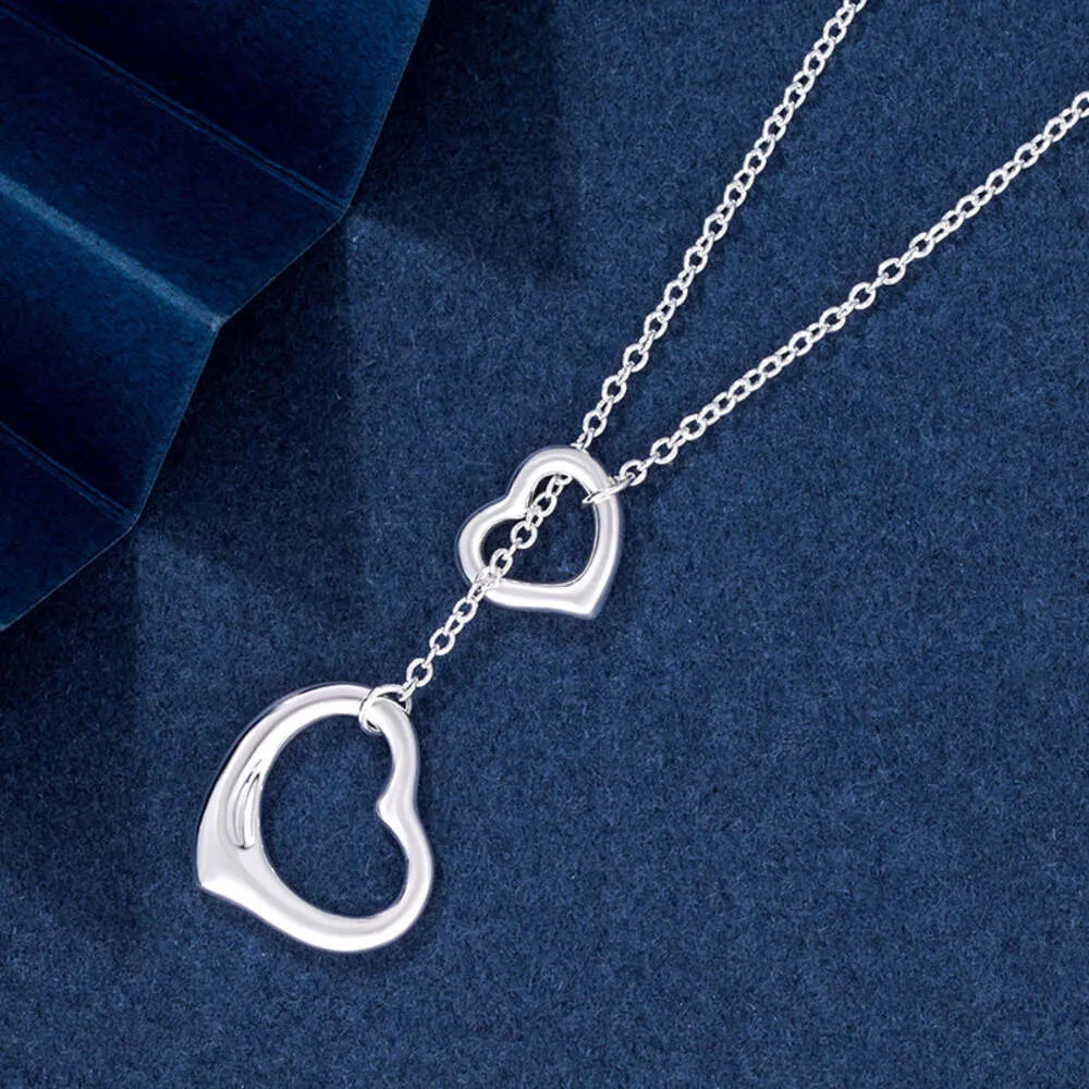 Necklace end deals locking