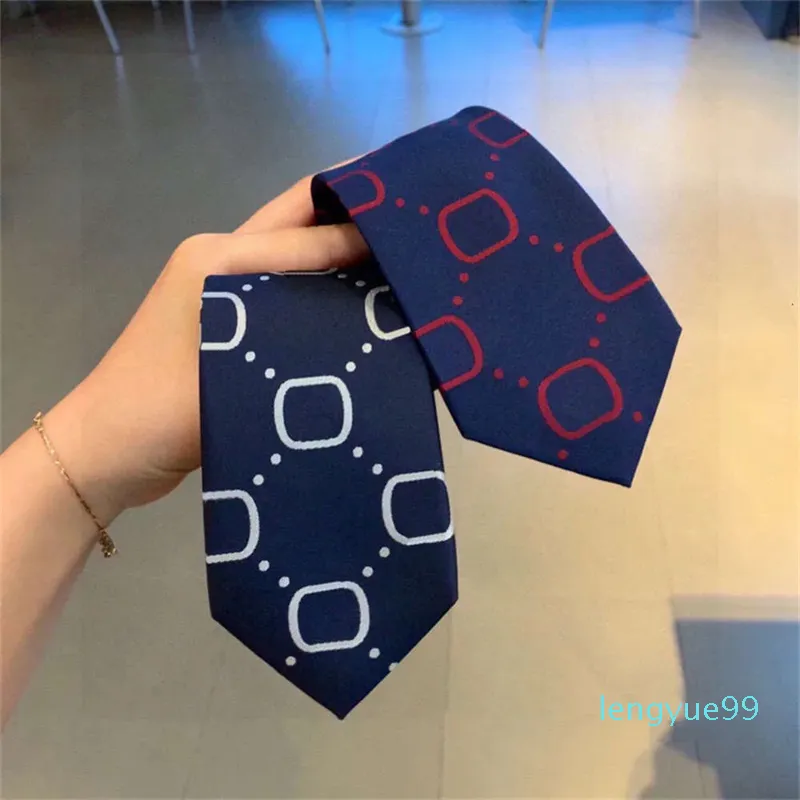 Luxury Handmade Silk Striped Dark Blue Necktie For Men Designer Letter