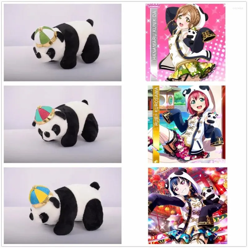 Mascot kostymer anime lovelive! Solsken !! Aqours Hanamaru Yoshiko Ruby Black White Panda Söt docka Toy Gift for Girl (storlek 25 cm 15 cm)