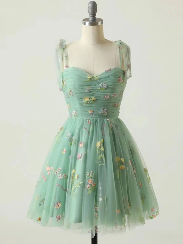Bajkowa zielona sukienka na studniówkę krótki tiul z haftowym kwiecistym aplikacją sukienki imprezowe