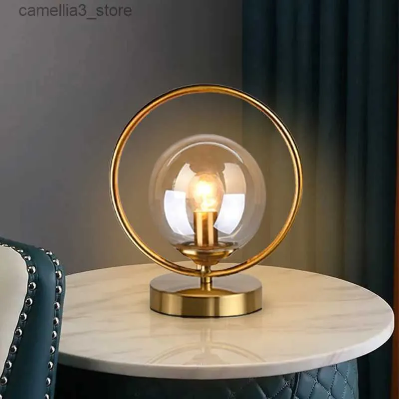 데스크 램프 현대식 LED 유리 볼 테이블 램프 황동 금속 반지 램프 램프 장식 거실 침실 침대 옆 조명 조정 Q231104