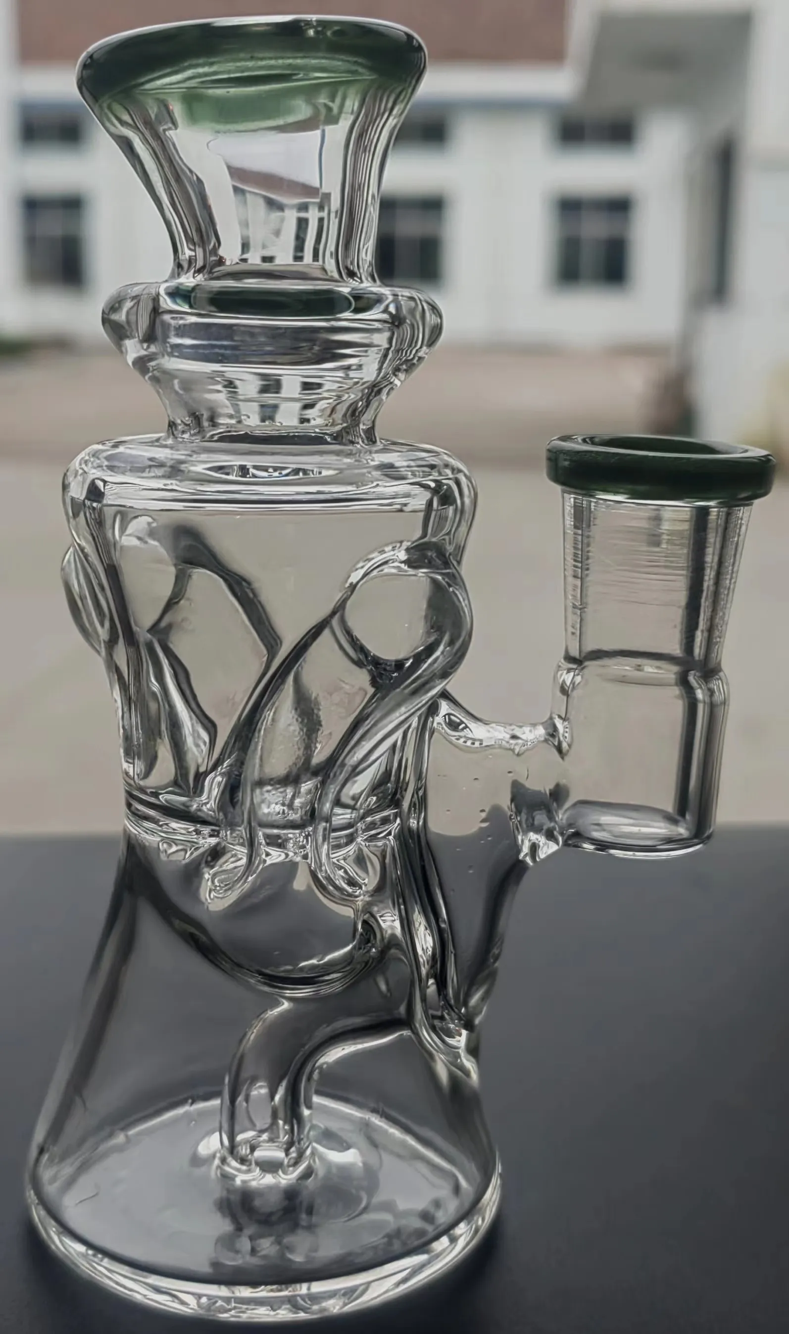 Prodotti personalizzati Bong in vetro bong raccogli cenere gorgogliatore Accessori per fumatori Narghilè Catena a sfera narghilè tubo riciclatore trivellazione petrolifera tubo a torre trappola per ghiaccio fumo classico