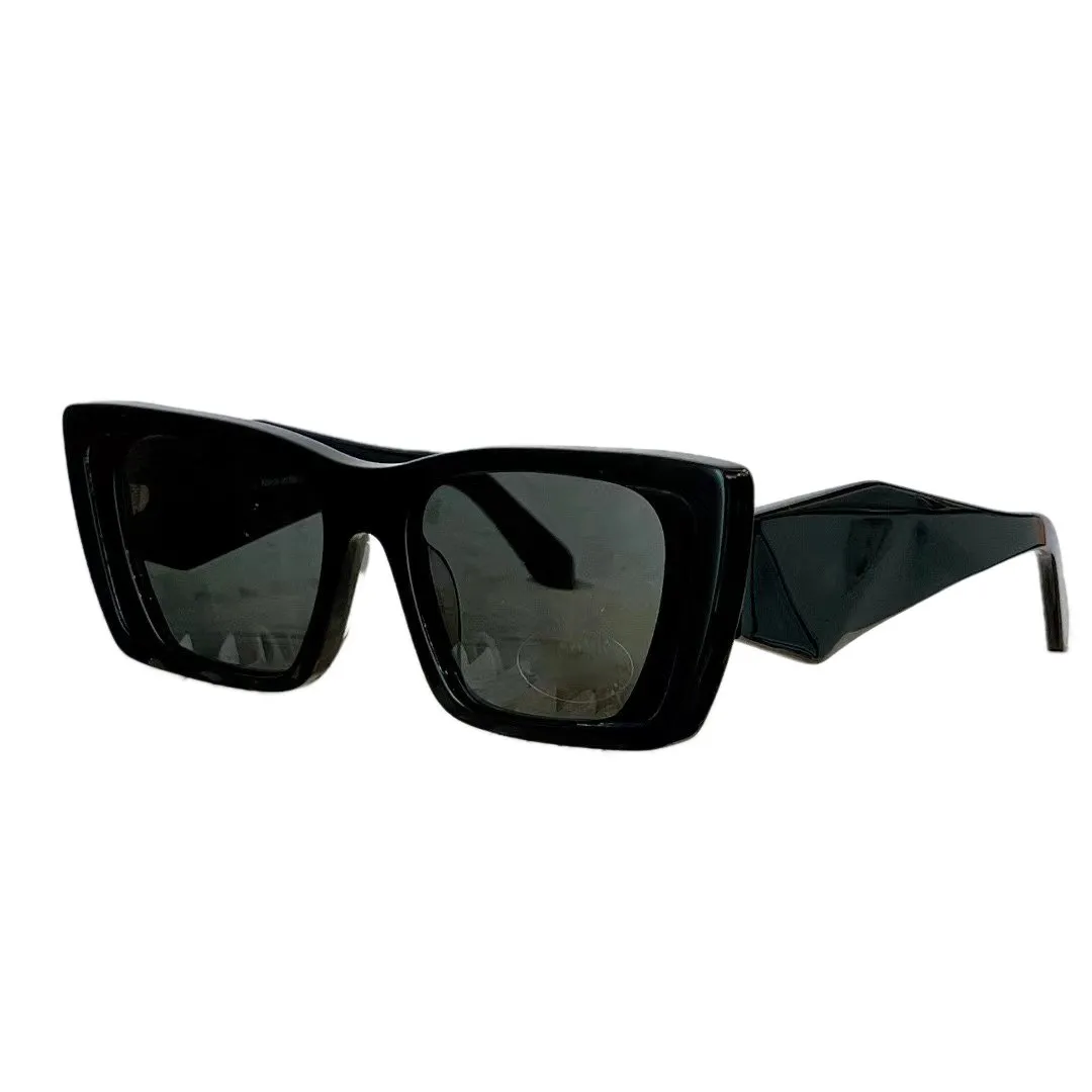 여성용 여성용 선글라스 남성용 선글라스 남성용 패션 스타일은 눈을 보호합니다 UV400 렌즈 랜덤 박스 및 케이스 08Y 11