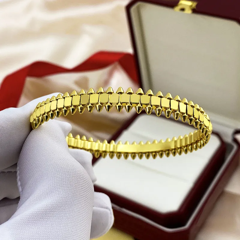 Clash bracelet clearance