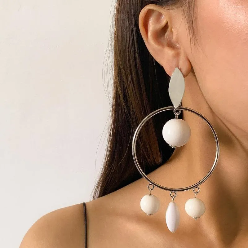 Pendientes de aro 2023 exagerados geométricos Irregular bola borla gran acrílico largo para mujer joyería de moda accesorios para las orejas