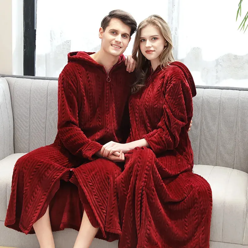 Cozy Winter Bathrobe For Women Long Hooded Flannel Robe With Zipper,  Jacquard Coral Fleece, Ankle Mens Towelling Dressing Gown For Men And Women  Style 231102 From Mu01, $31.51